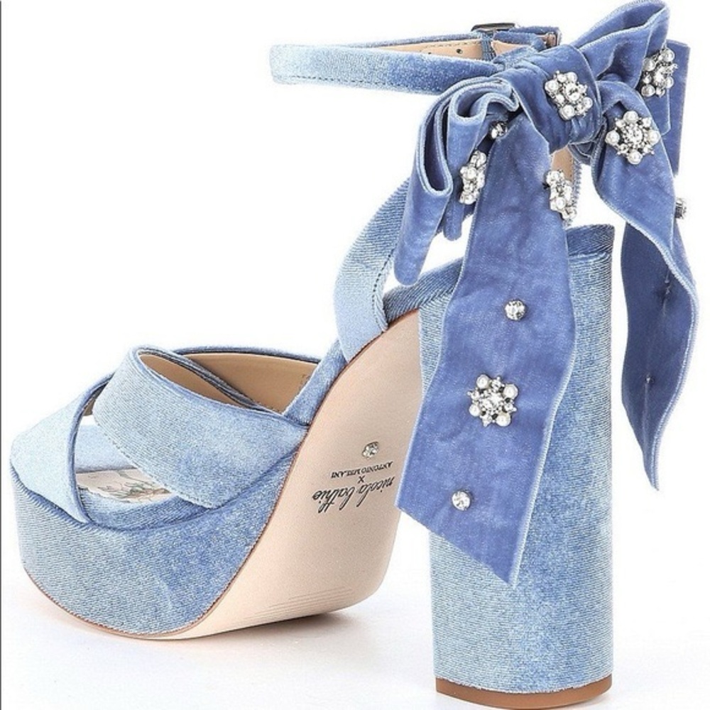 ISO Antonio Melanie x Nicola Bathie Lila Velvet Platform Heels